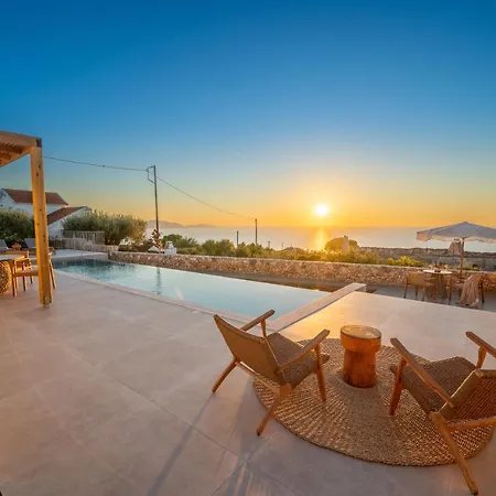 Summer Breeze Villa