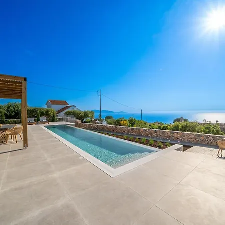 Villa Summer Breeze Tzamarelata